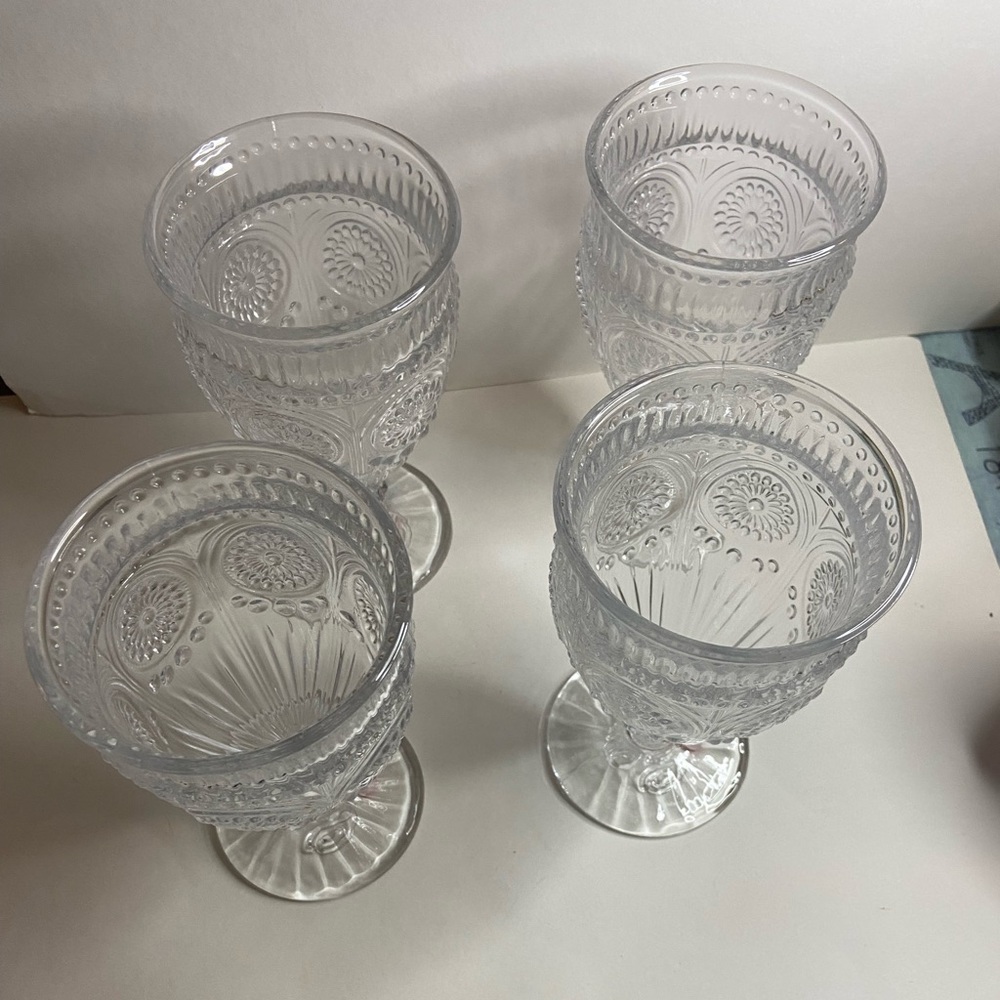 Pioneer Women Glasses - Picture 2 of 4